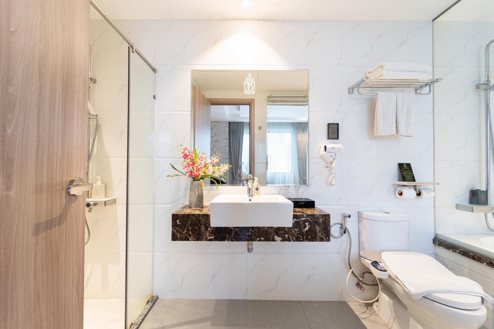 Nicecy Hotel Suites & Spa Hô Chi Minh-Ville Chambre photo